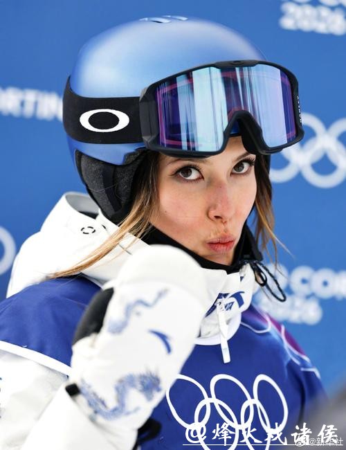 谷爱凌完美解锁高难动作,米兰冬奥自由式滑雪决赛激烈上演,中国队首轮86.58分引热议 谷爱凌完美解锁高难动作,米兰冬奥自由式滑雪决赛激烈上演,中国队首轮86.58分引热议
