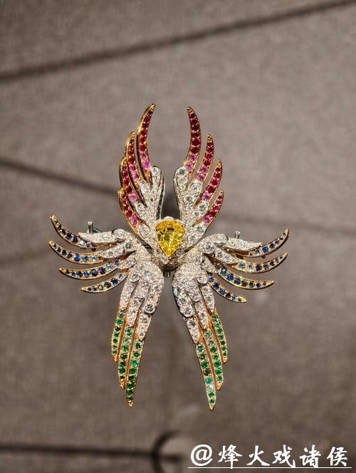 《V MUSE 珍藏和高级珠宝限时展览》在张园启幕,呈现近50件珠宝珍品 《V MUSE 珍藏和高级珠宝限时展览》在张园启幕,呈现近50件珠宝珍品