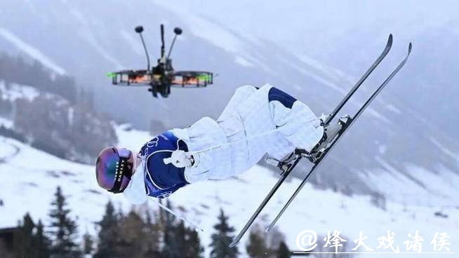 新冬能·场外音丨金雷: 无人机摄像干扰冬奥会比赛?技术从来都不是中立的 新冬能·场外音丨金雷: 无人机摄像干扰冬奥会比赛?技术从来都不是中立的
